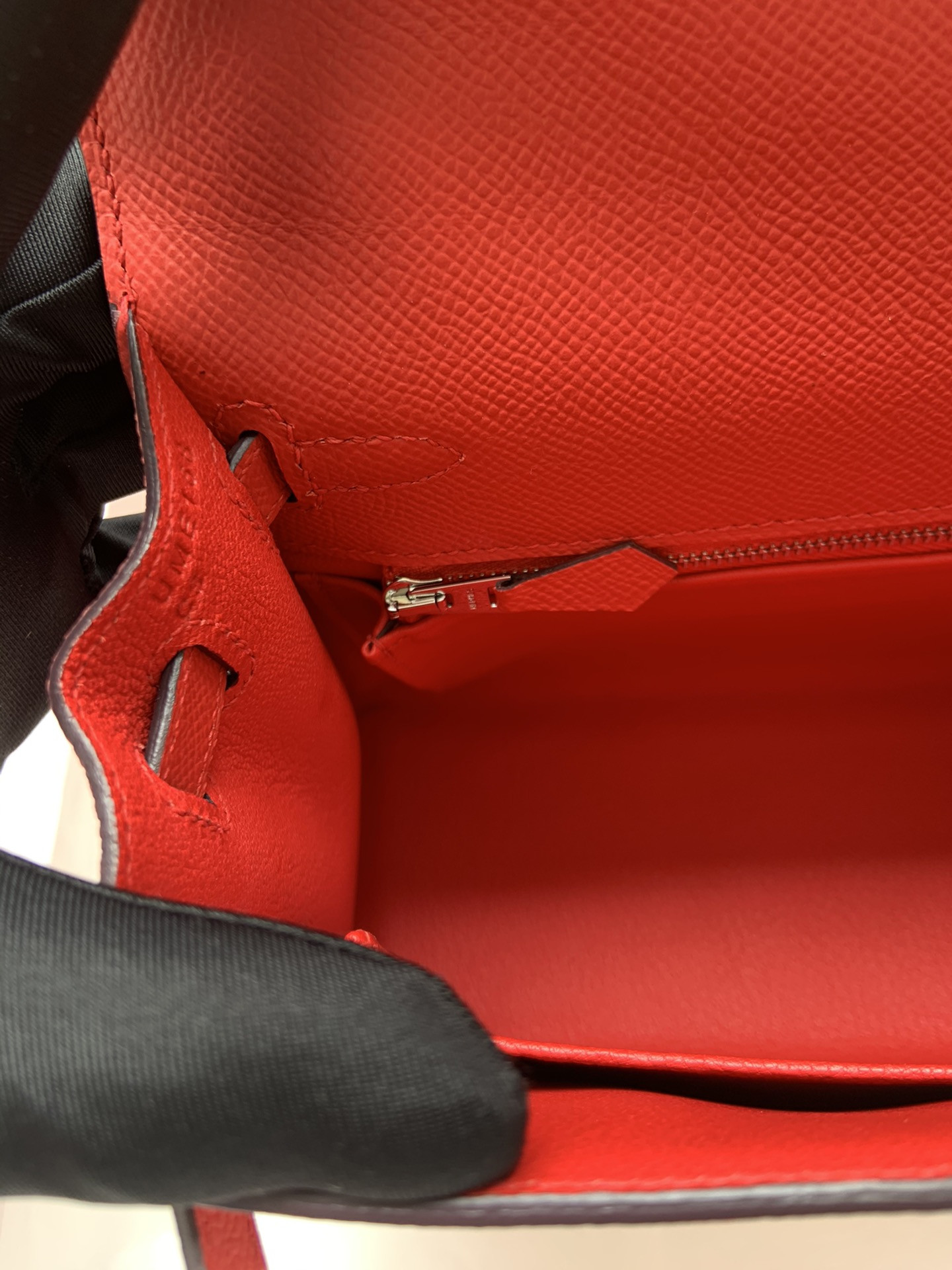 HERMÈS Kelly Silver-tone Hardware 25 28