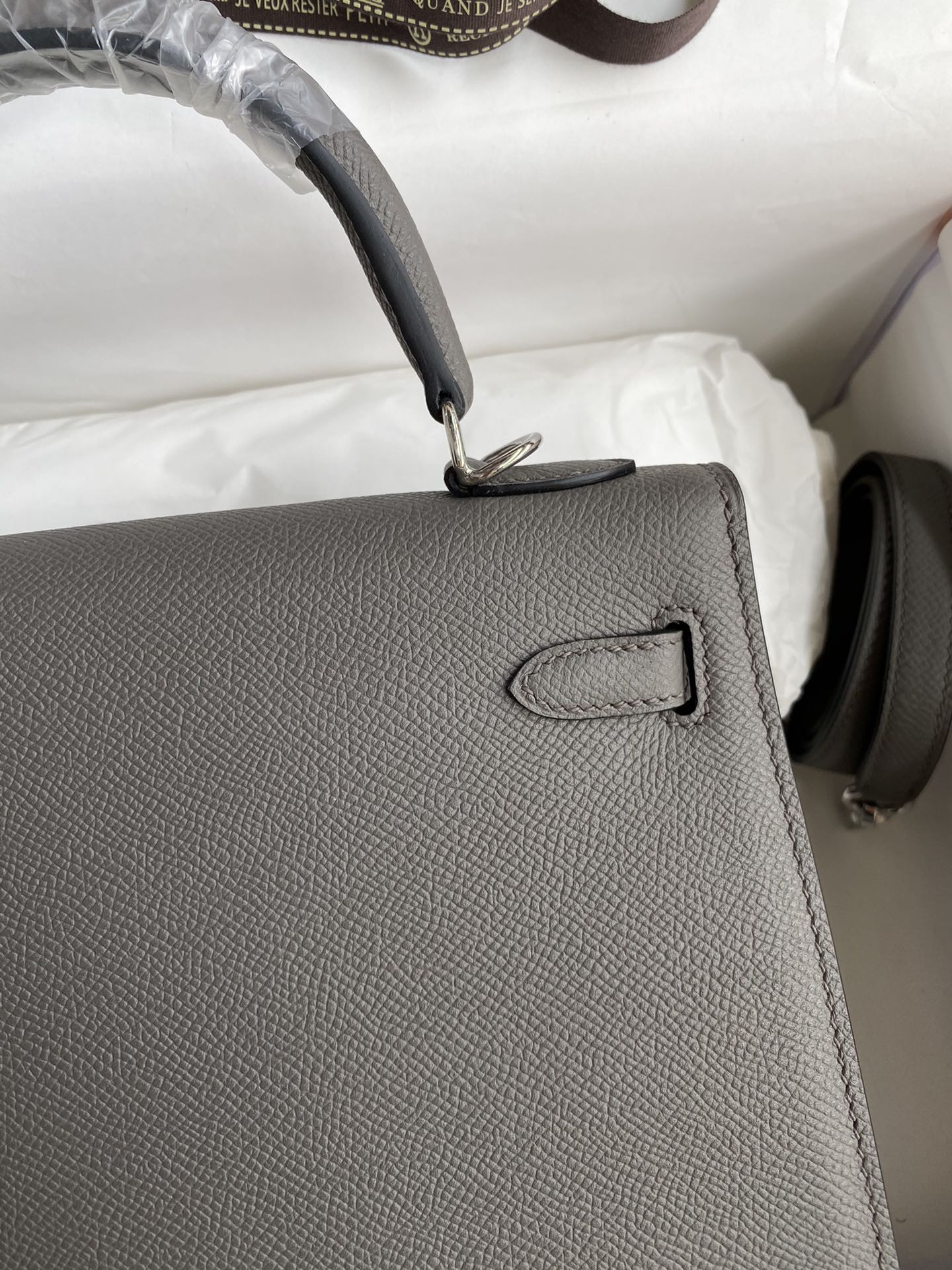HERMÈS Kelly Silver-tone Hardware 25 28