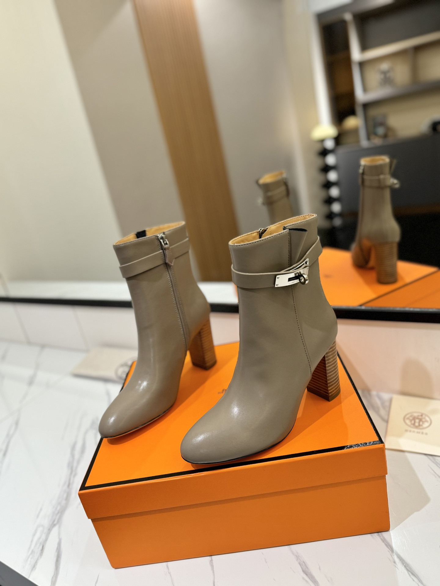 UA Hermès Kelly Jumping Boots