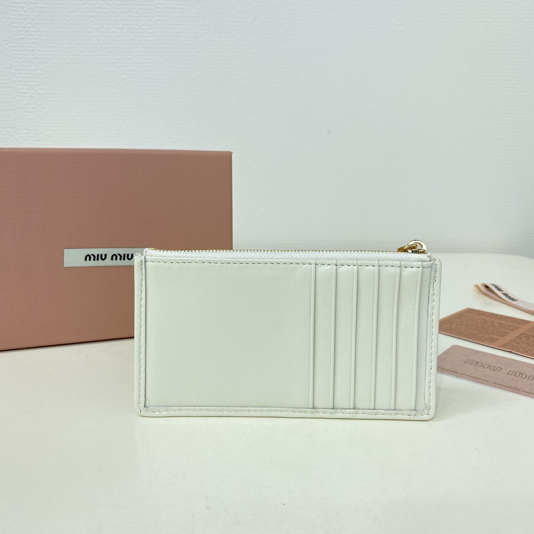 Miu Miu Matelassé nappa leather card holder 8X15cm