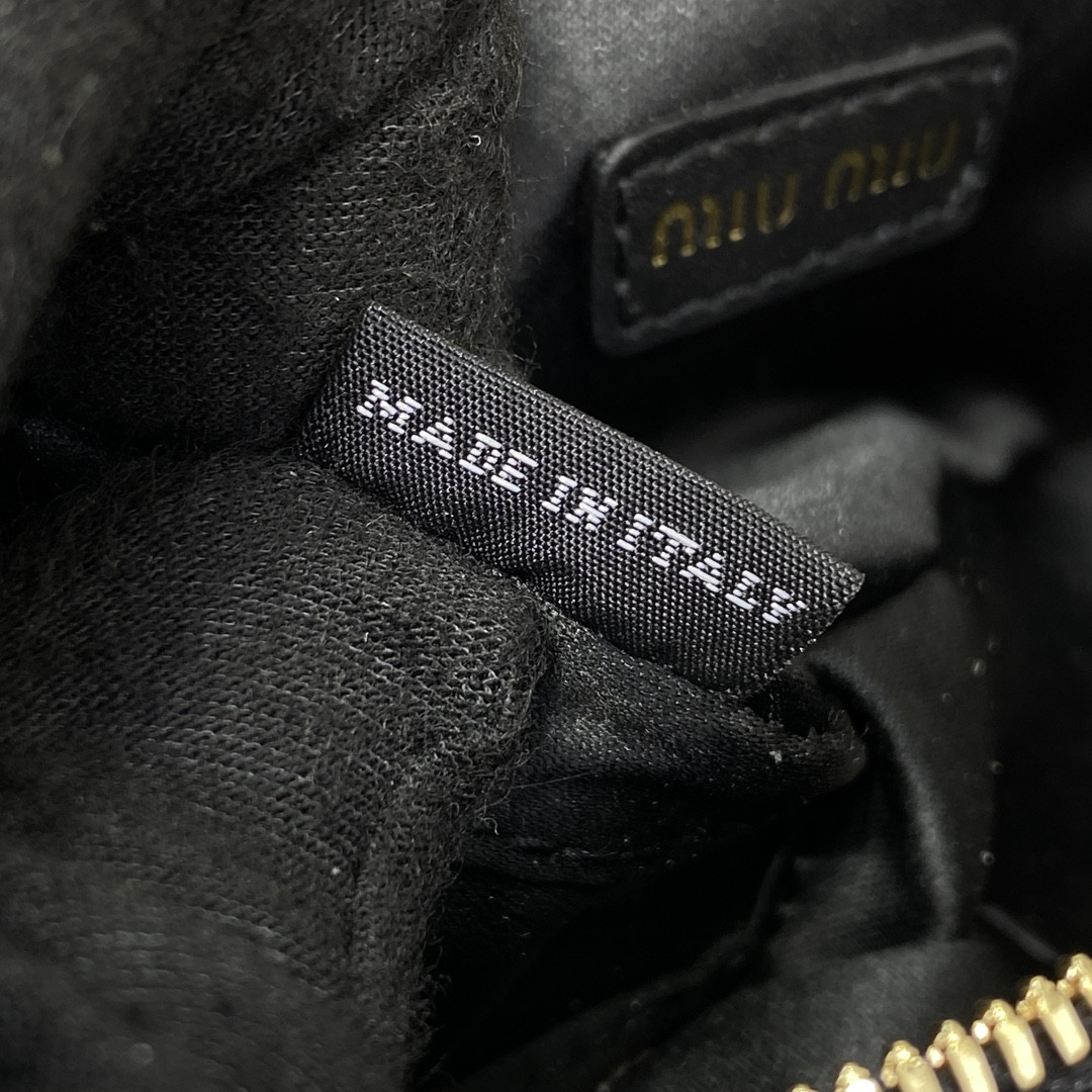 Miu Miu Leather micro bag 7x11x4cm