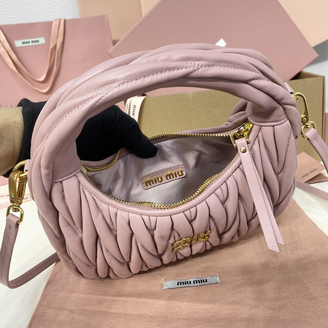 Miu Miu Wander matelassé nappa leather hobo bag 17x20x6cm