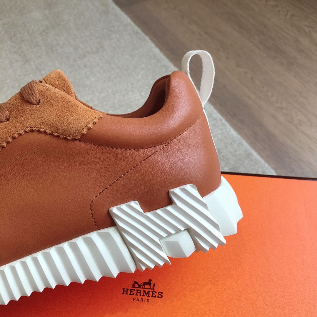 UA Hermès Bouncing Sneaker