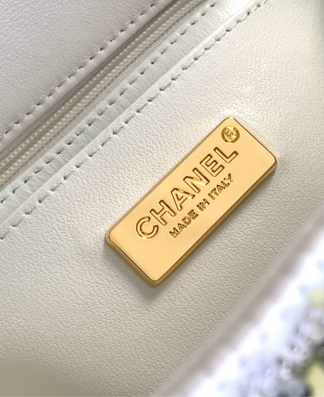 Ch*el flap bag 14x21x8cm