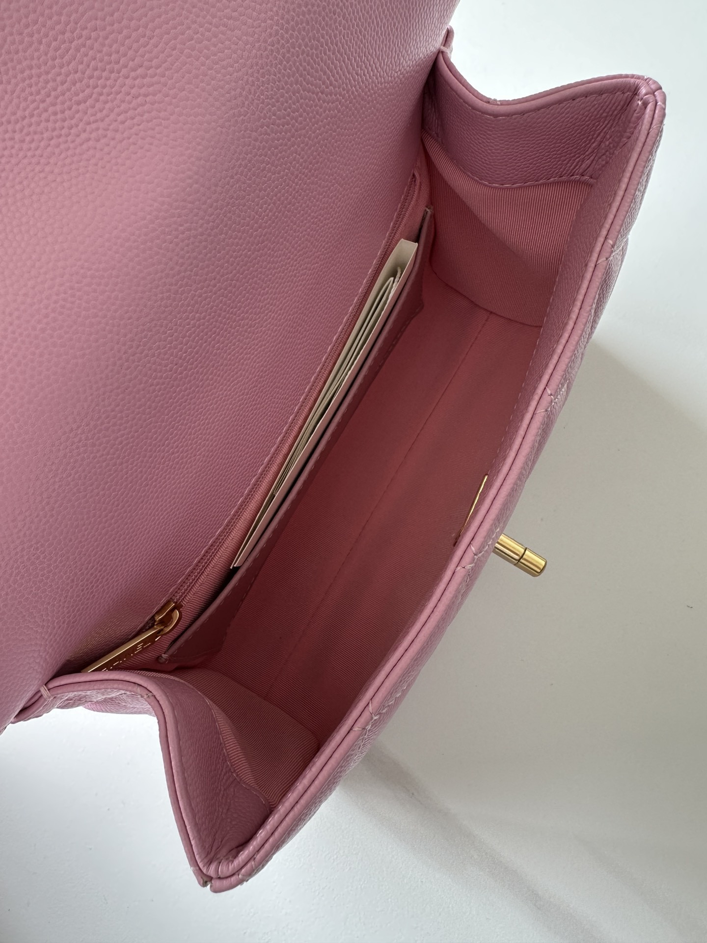 Ch*el small flap 22 x14.5 x7cm