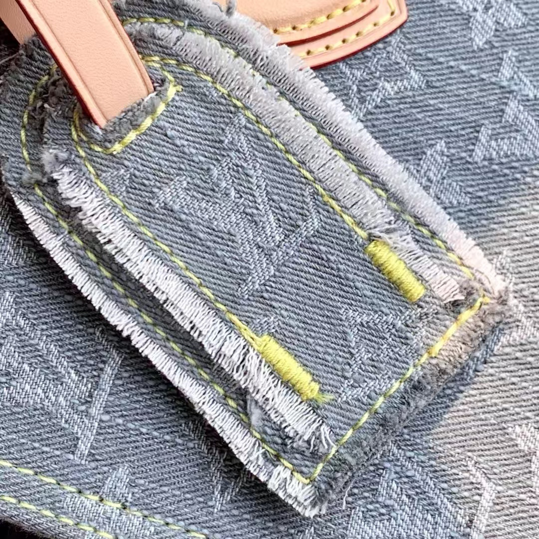 LV On the Go MM M13189 35 x 27 x 14 cm