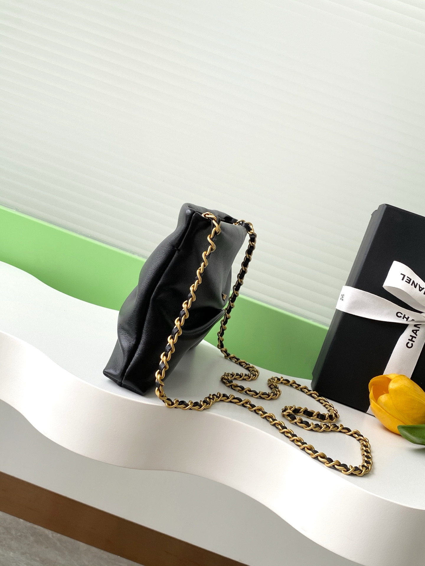 Ch*el clutch with chain 14x24x5cm