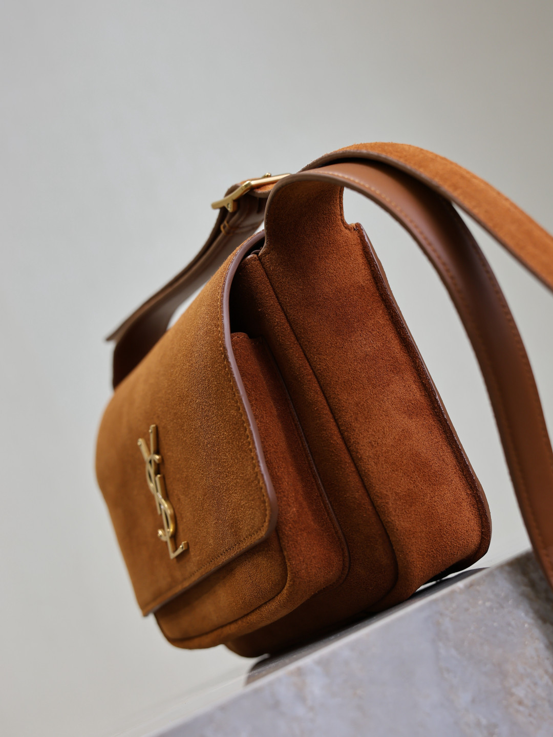 Y*L niki satchel in suede 21.5x16x9cm