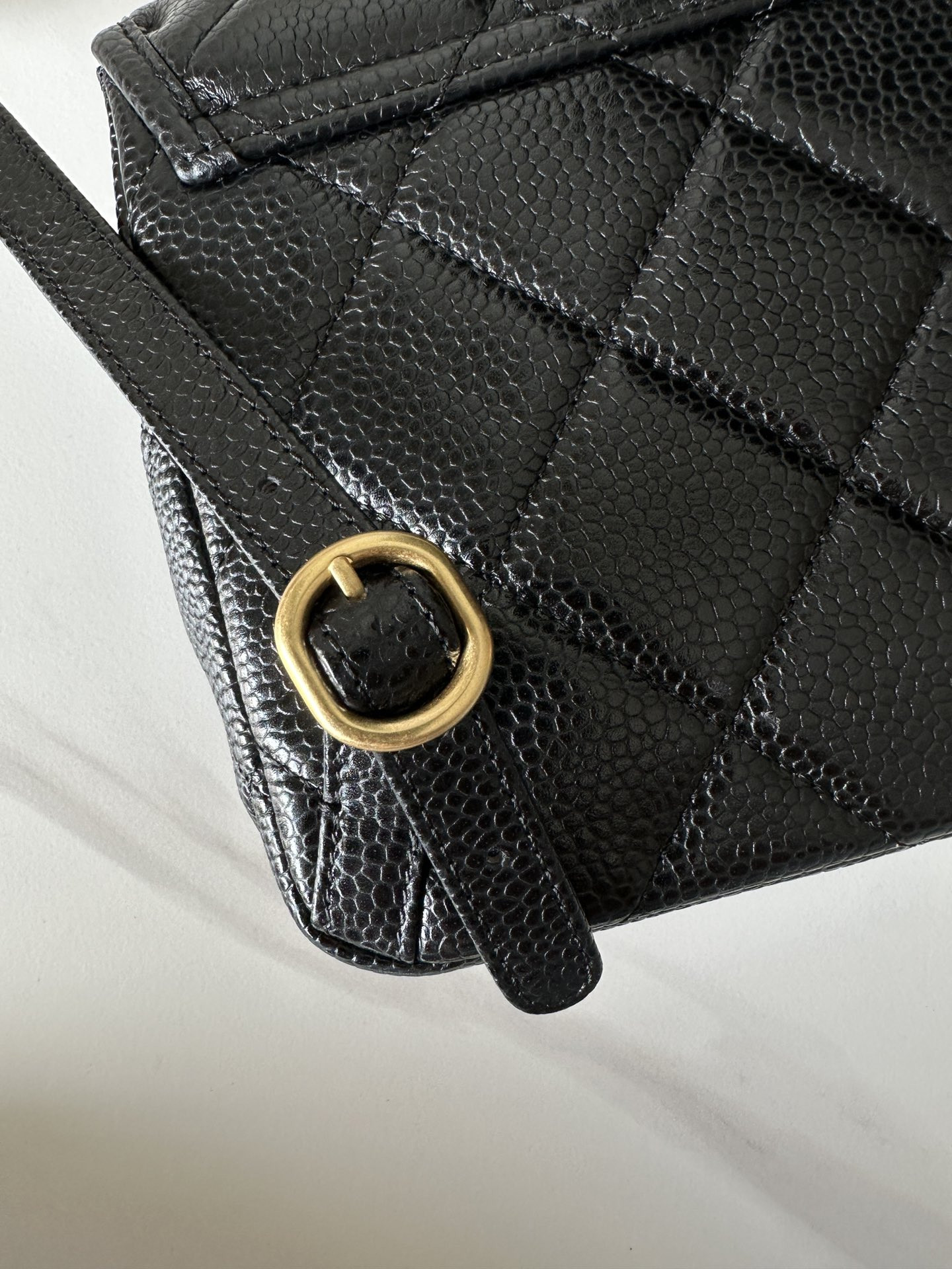 Ch*el backpack as5347 18x24x6cm