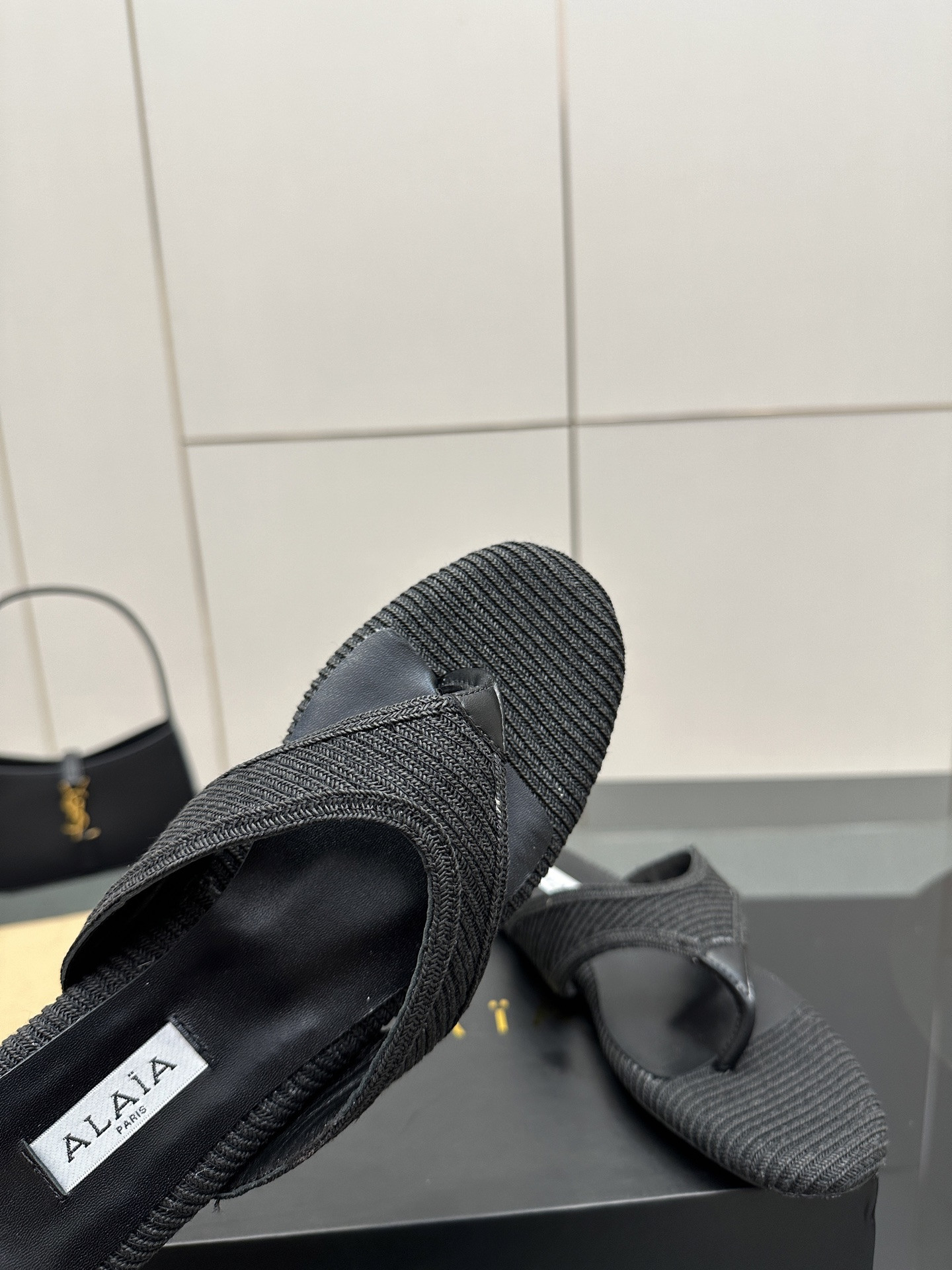 UA Alaia Triangle Flat Slides(Customized Size 7-10 days production time)