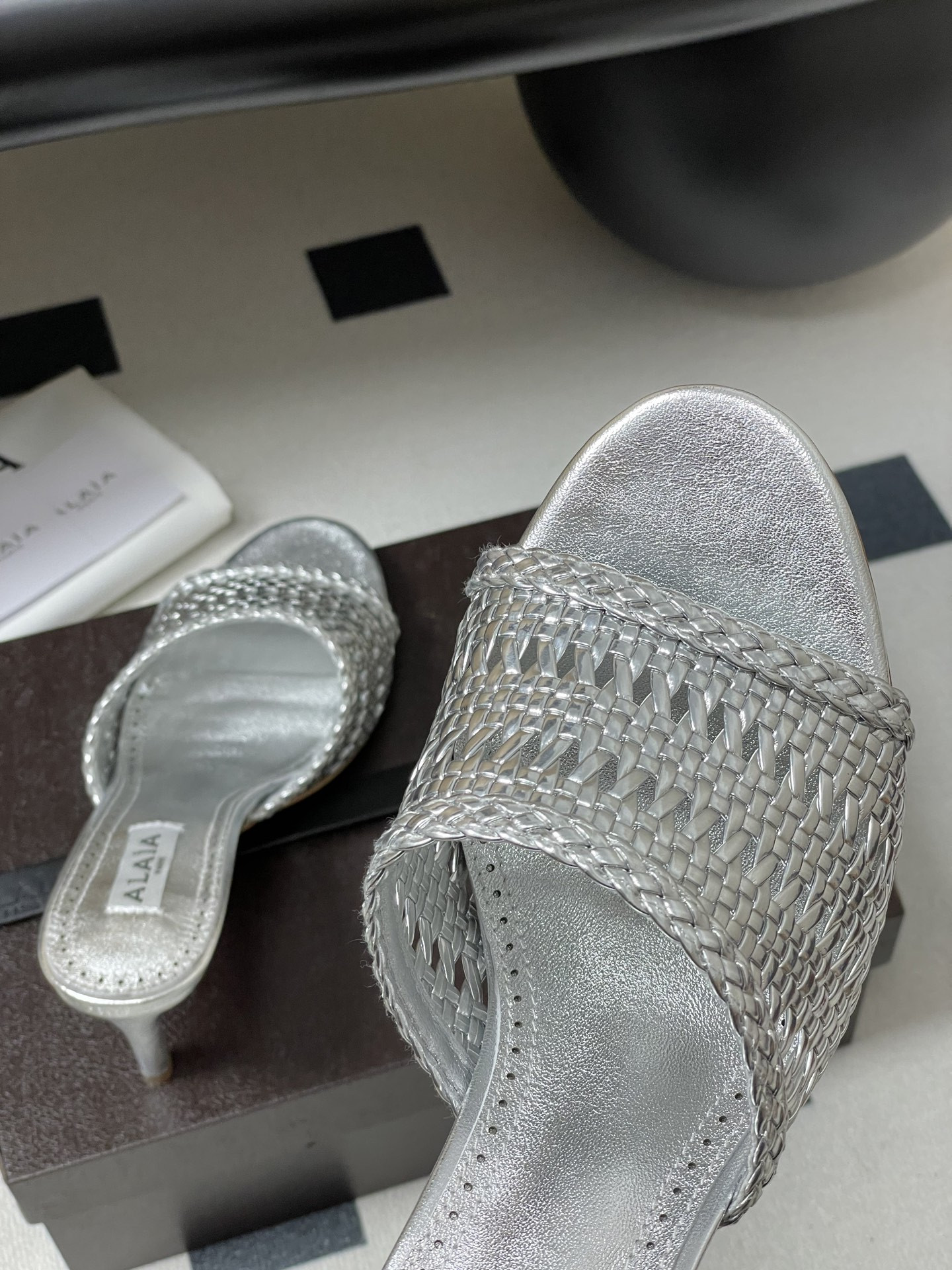 UA Alaia Heeled slippers 7cm Heel(Customized Size 7-10 days production time)