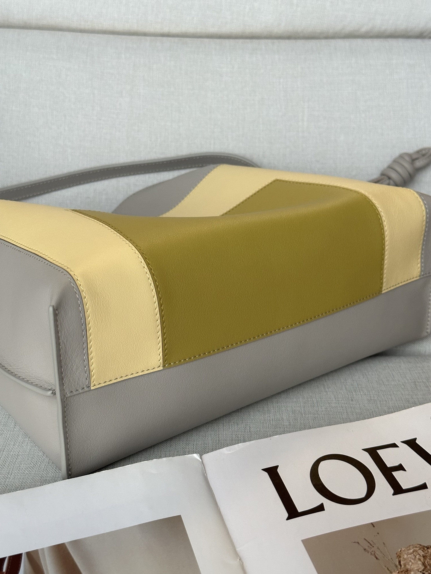 L0ew* x albers medium flamenco clutch in nappa calfskin 24.5x30x10.5cm