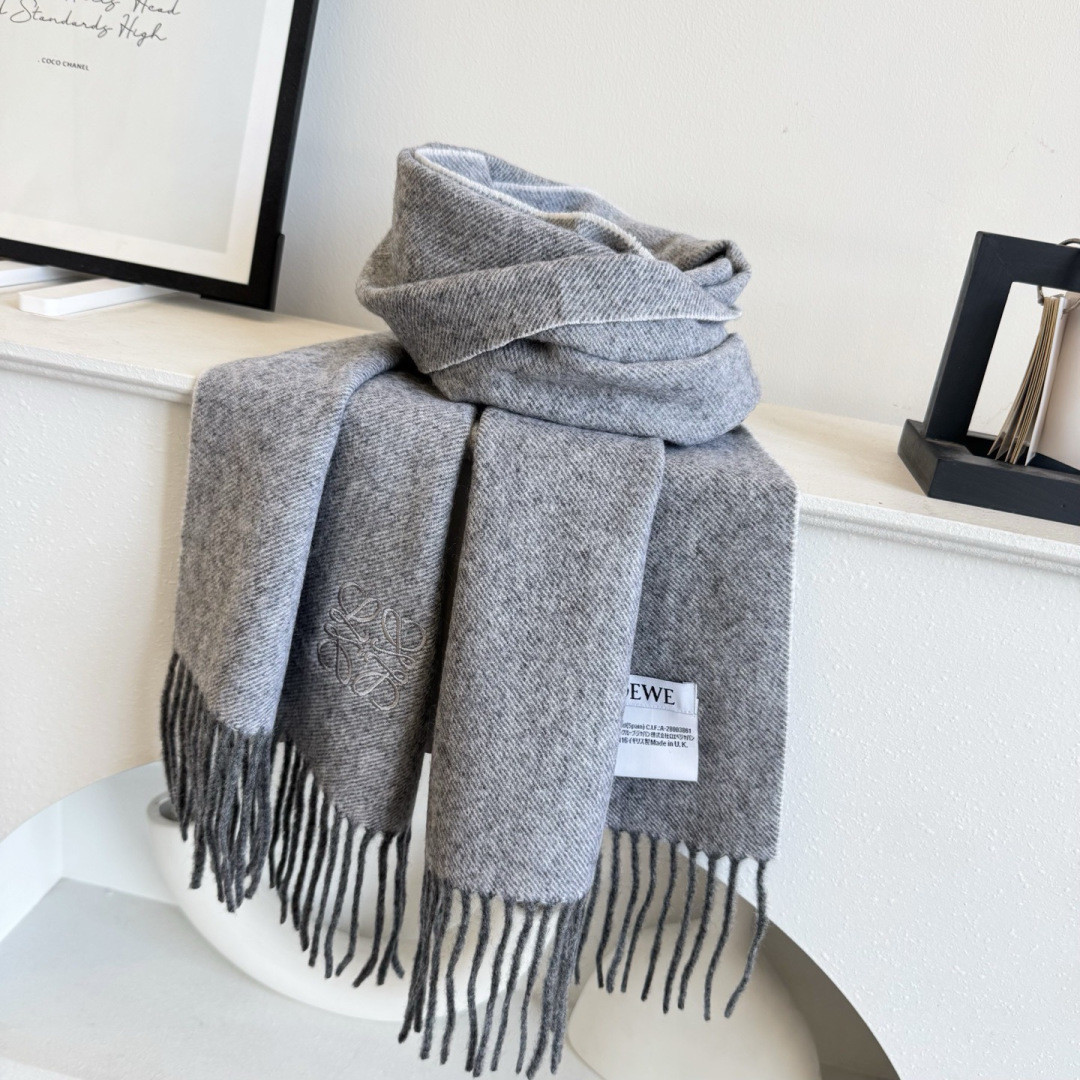 L0ew* scarf 32x180cm