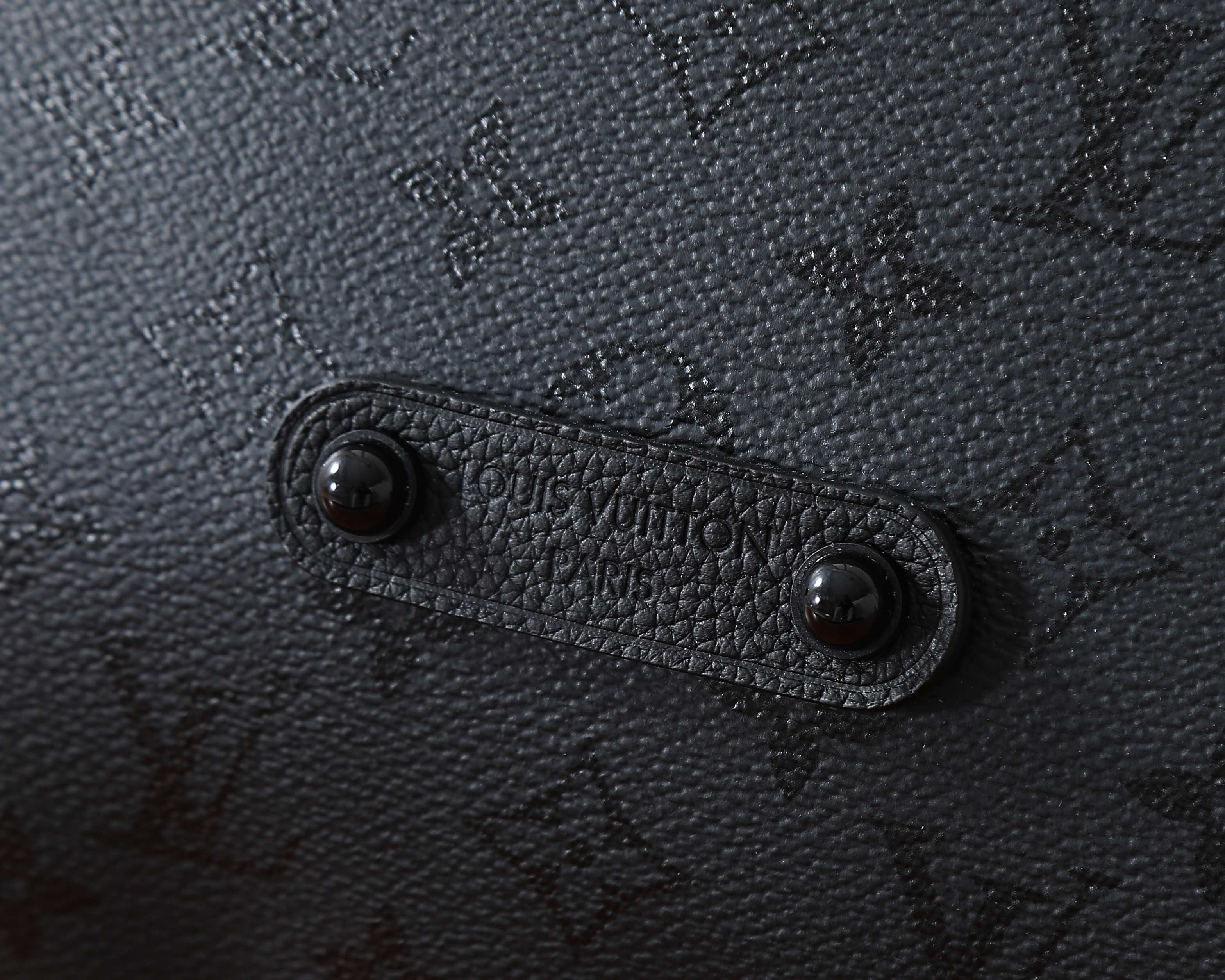 LV VAGABOND HOBO Handbag M27856 30x8.5x39cm