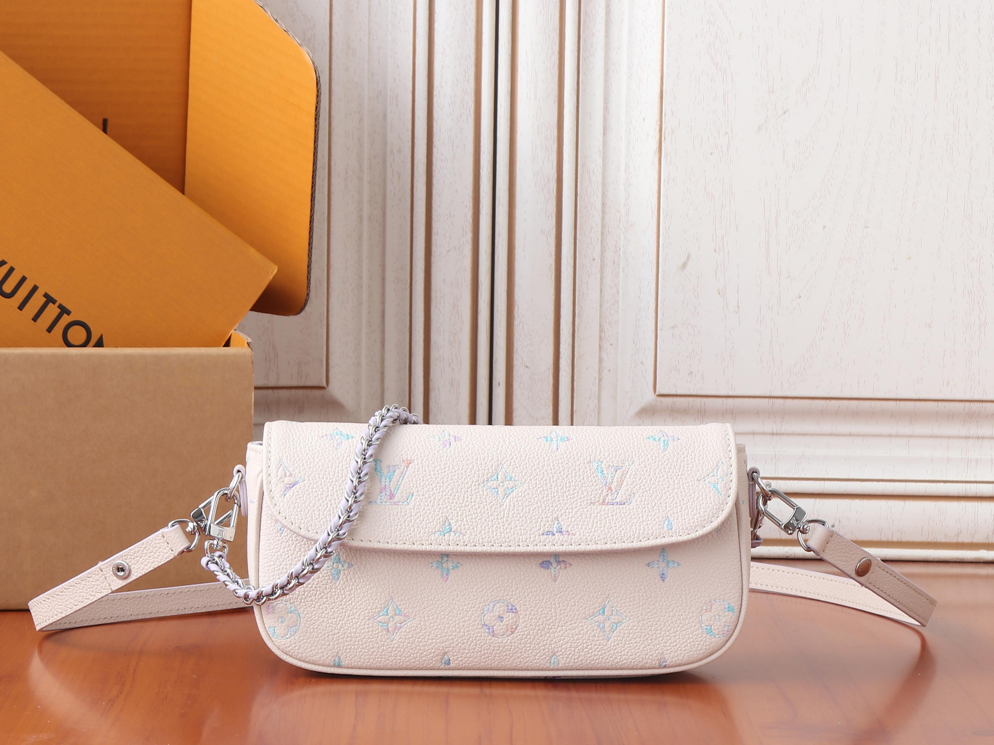 LV Wallet On Chain Ivy M29770 23.5x12x4.3cm