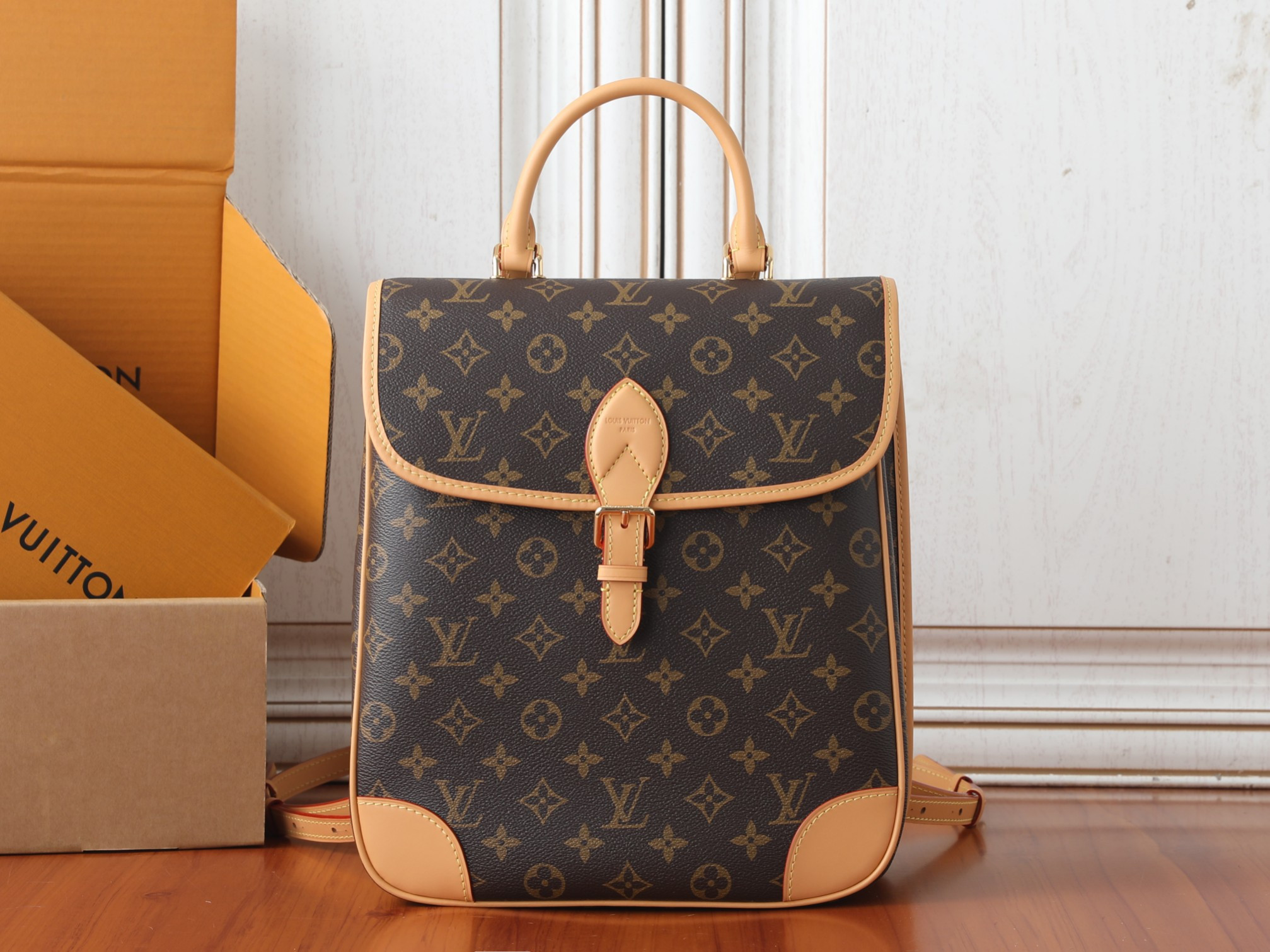 LV Diane Backpack MM M29631 26 x 31.5 x 11 cm